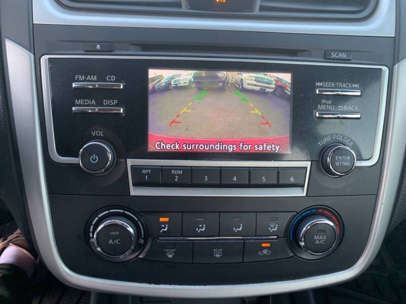 2017 Nissan Altima 2.5 SR