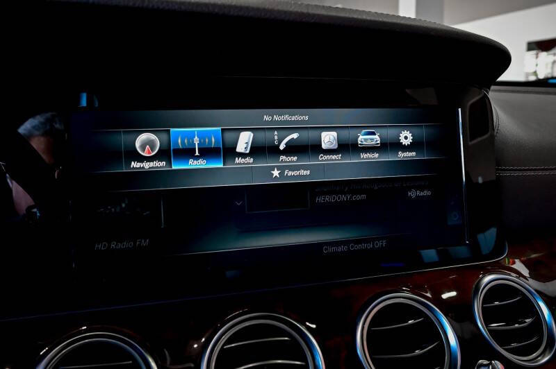 2017 Mercedes-Benz E-Class E 300 4MATIC