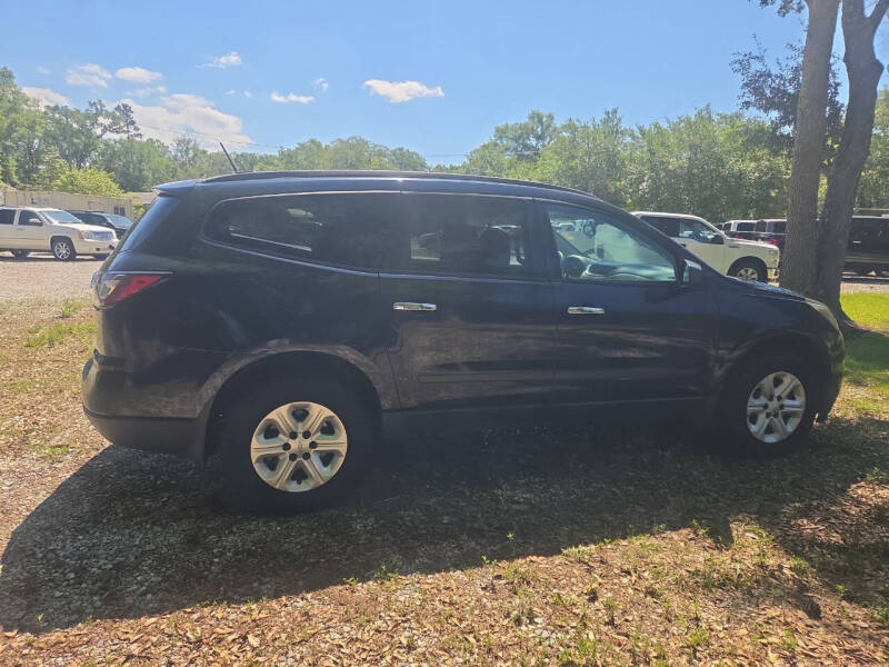 2017 Chevrolet Traverse LS