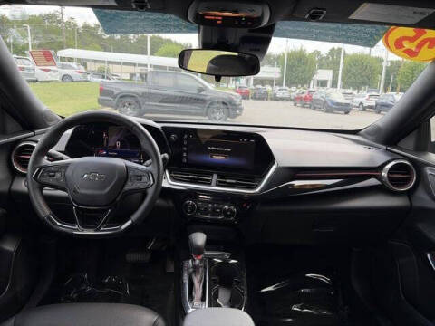 2025 Chevrolet Trax RS