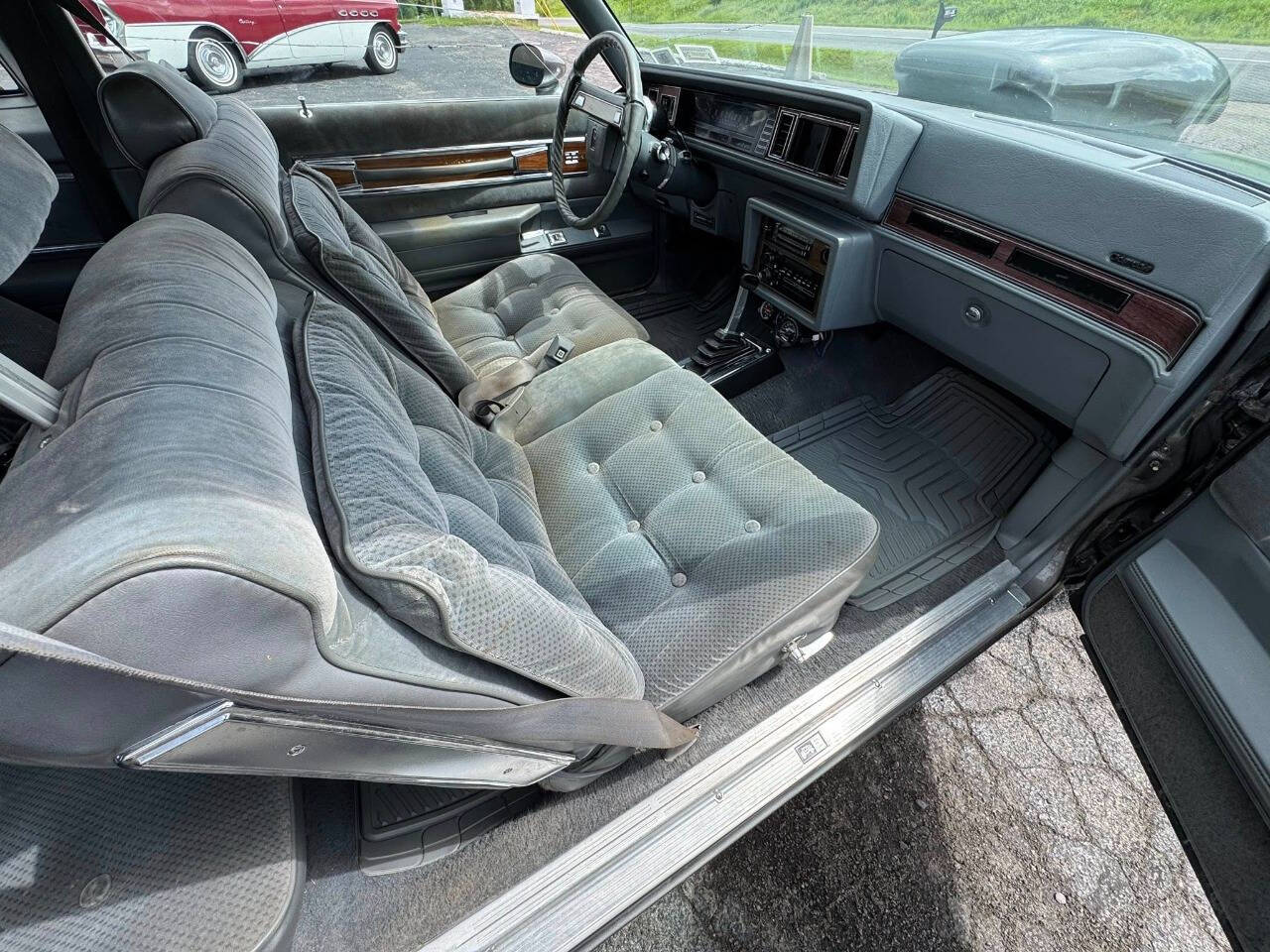1988 Oldsmobile Cutlass Supreme 20