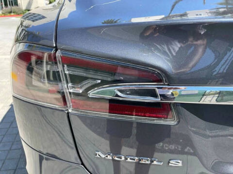 2020 Tesla Model S Long Range Plus
