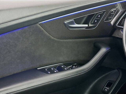 2021 Audi SQ8 4.0T quattro Prestige