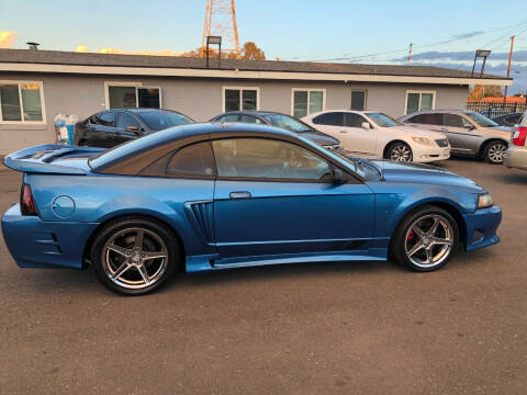 2003 Ford Mustang GT Premium