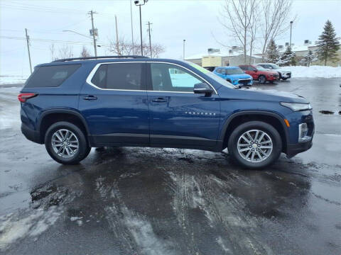 2023 Chevrolet Traverse LT Cloth