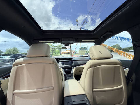2018 Cadillac XT5 Luxury
