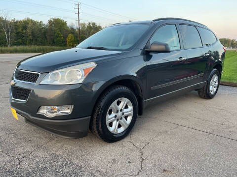2011 Chevrolet Traverse for sale at Sunshine Auto Sales in Menasha WI