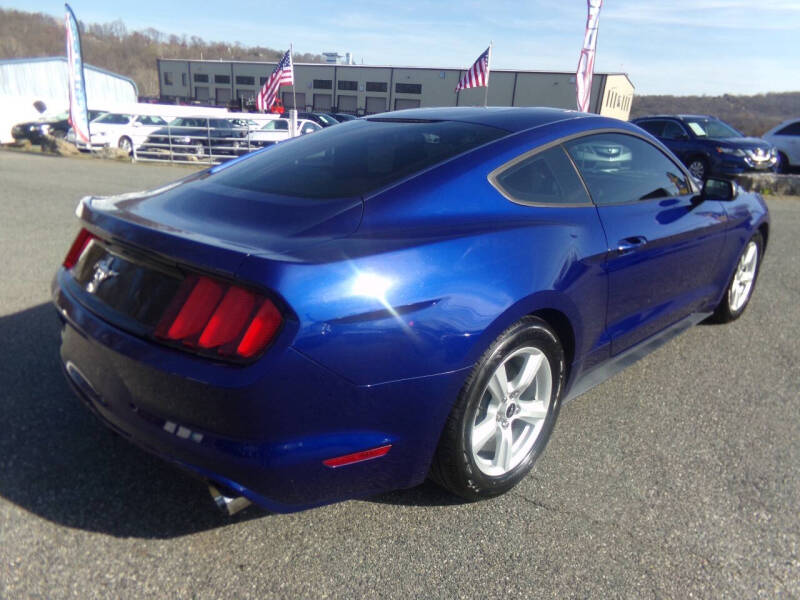 2015 Ford Mustang V6