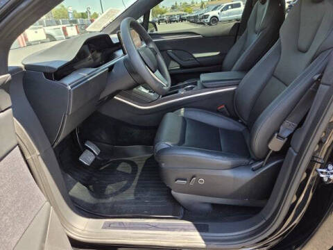 2025 Tesla Model X