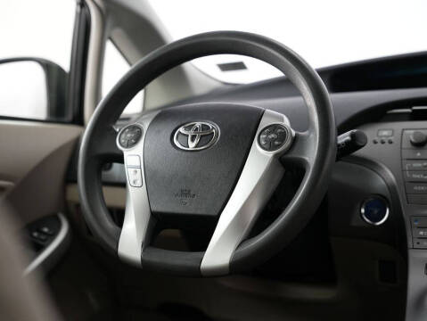 2013 Toyota Prius Two