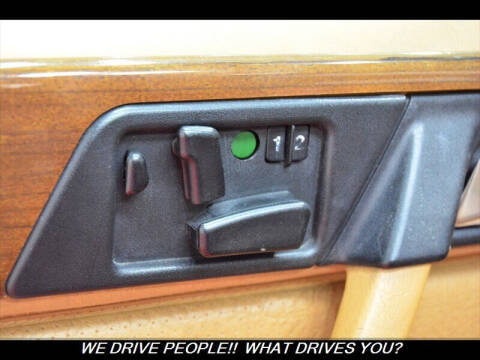 1987 Mercedes-Benz 300-Class 300 E