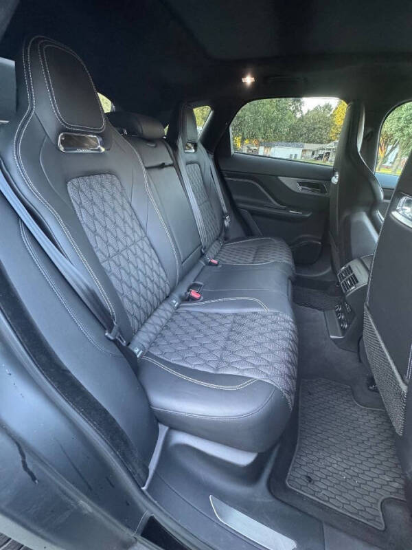 2020 Jaguar F-PACE SVR