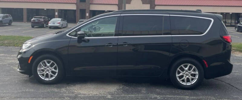 2022 Chrysler Pacifica Touring L