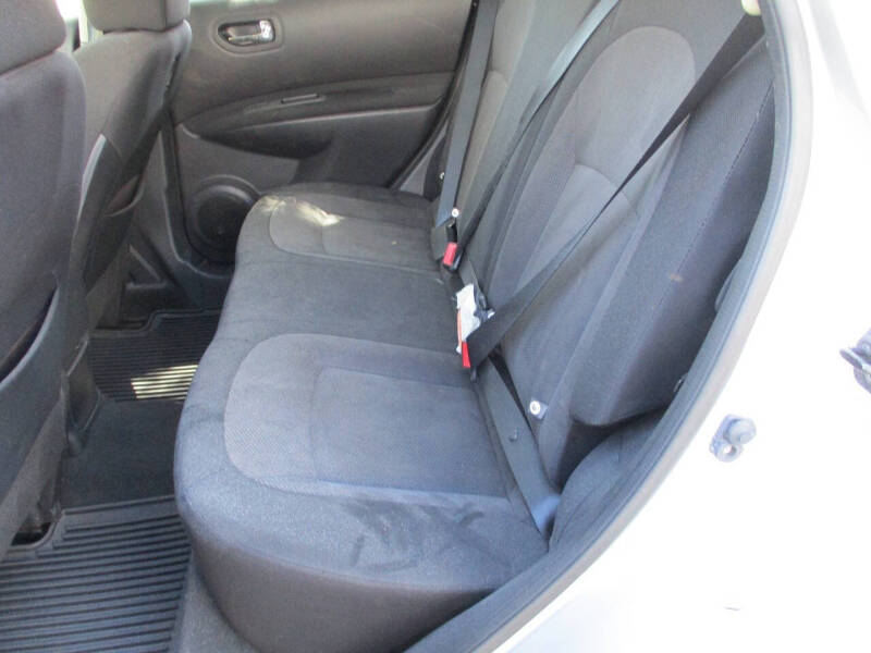 2011 Nissan Rogue S