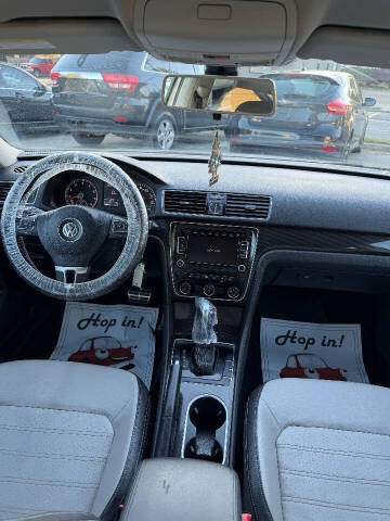 2015 Volkswagen Passat 1.8T SE