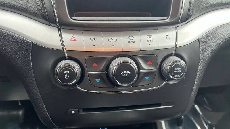 2018 Dodge Journey SE