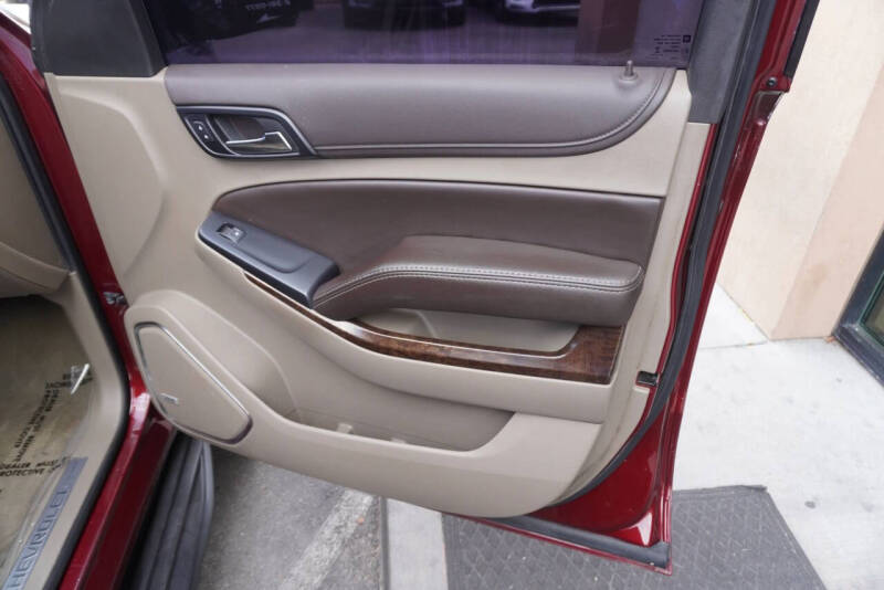 2017 Chevrolet Suburban LT