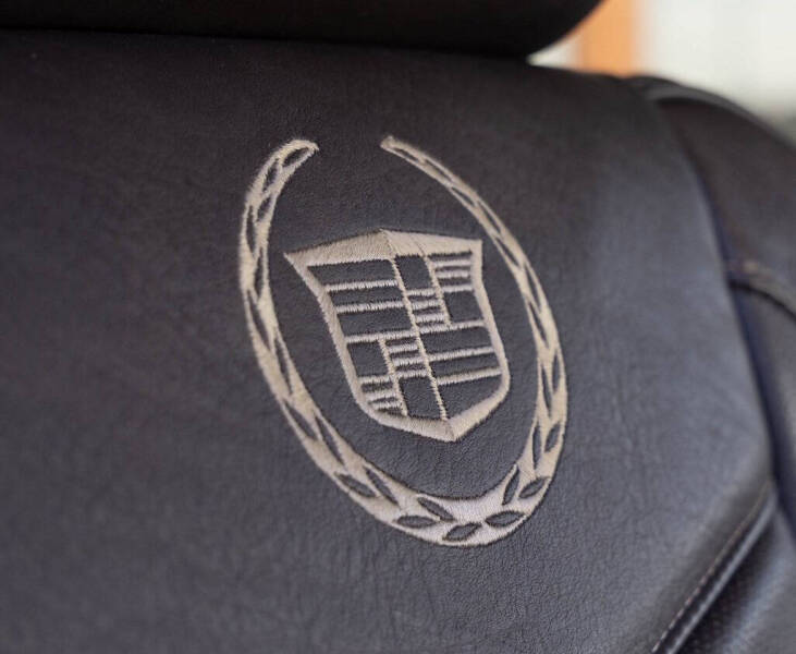 2011 Cadillac Escalade ESV Platinum Edition