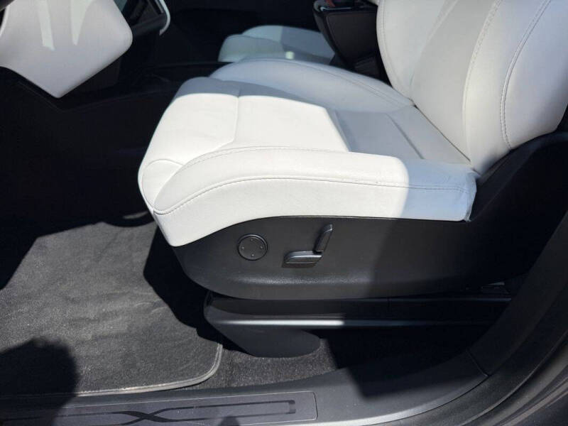 2019 Tesla Model X