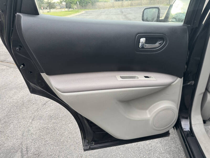 2012 Nissan Rogue S
