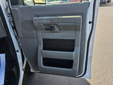 2014 Ford E-Series E-250