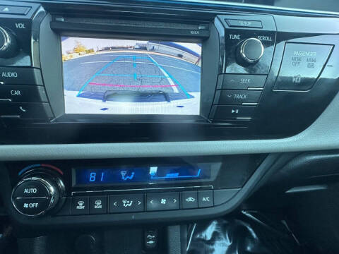 2016 Toyota Corolla LE