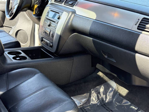 2012 Chevrolet Suburban LT