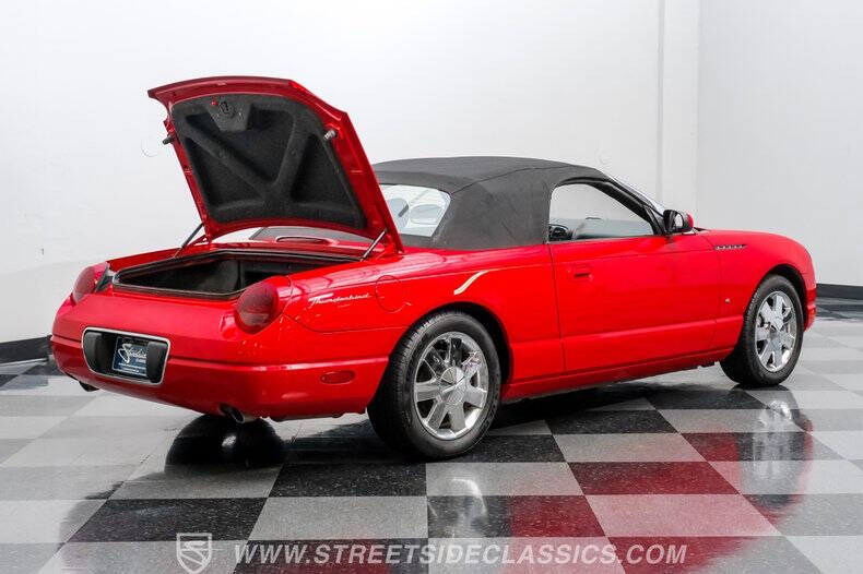 2003 Ford Thunderbird