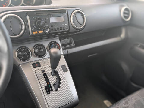 2012 Scion xB Release Series 9.0