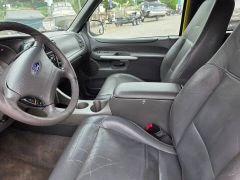 2001 Ford Explorer Sport
