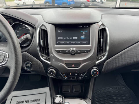 2018 Chevrolet Cruze LT Auto