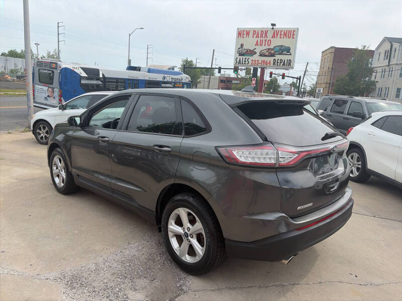 2015 Ford Edge SE