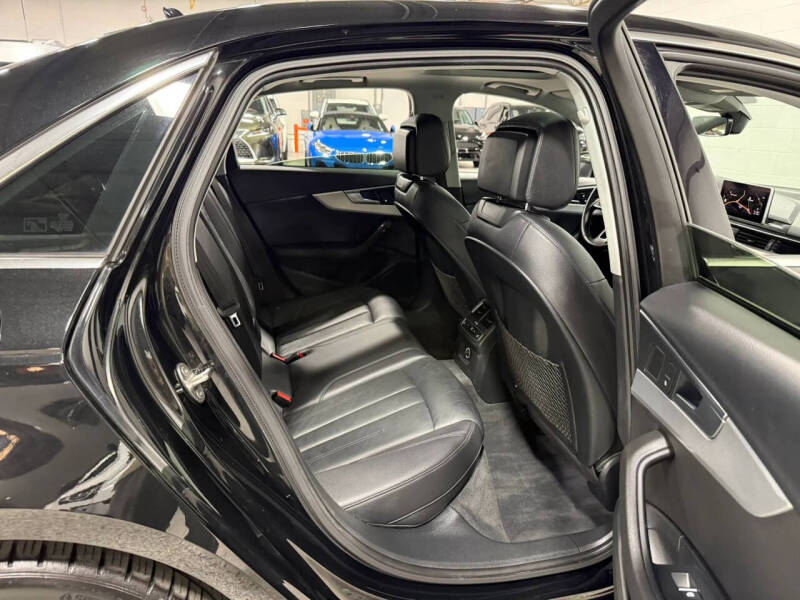 2017 Audi A4 2.0T quattro Premium Plus