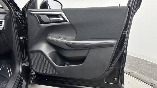 2024 Mitsubishi Outlander ES