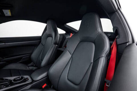 2025 Porsche 911 Carrera