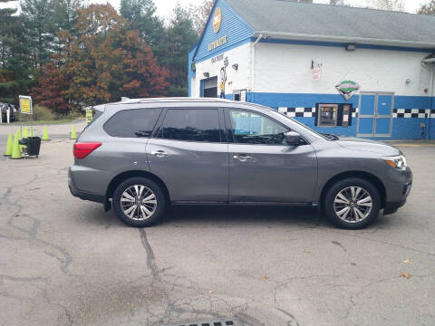 2019 Nissan Pathfinder S