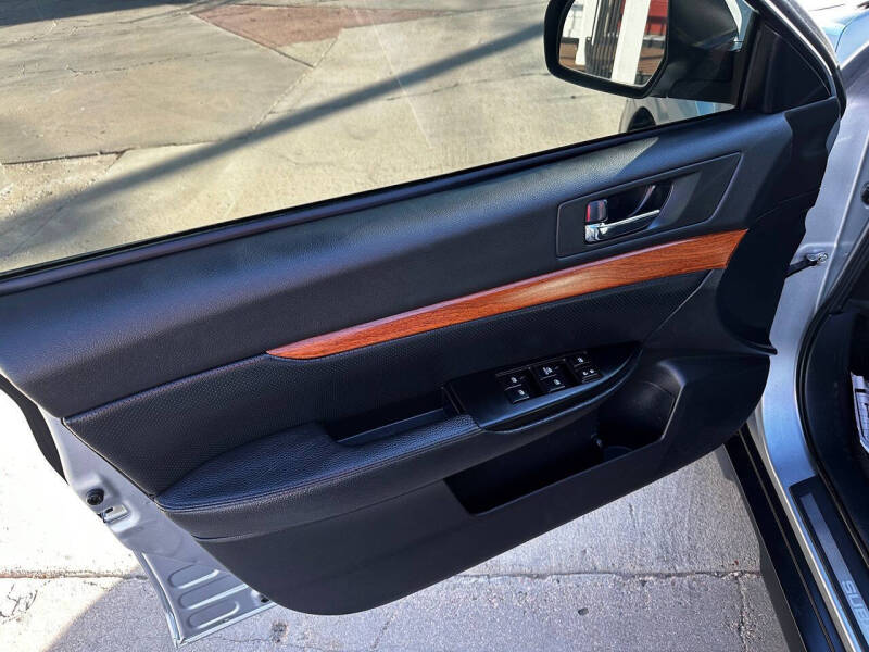 2013 Subaru Outback 2.5i Limited