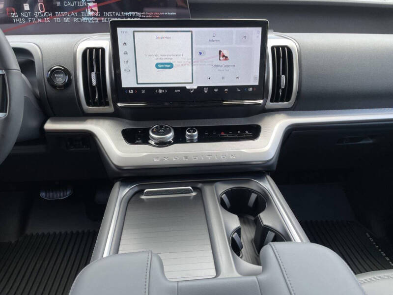 2027 Ford Expedition MAX Active