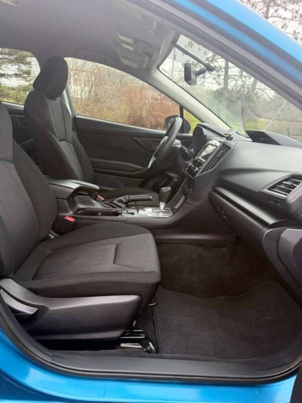 2017 Subaru Impreza 2.0i