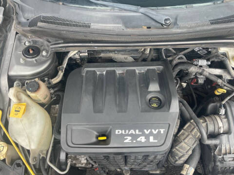 2013 Dodge Avenger SE