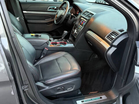 2016 Ford Explorer Sport