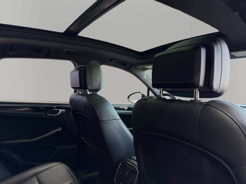 2018 Porsche Macan