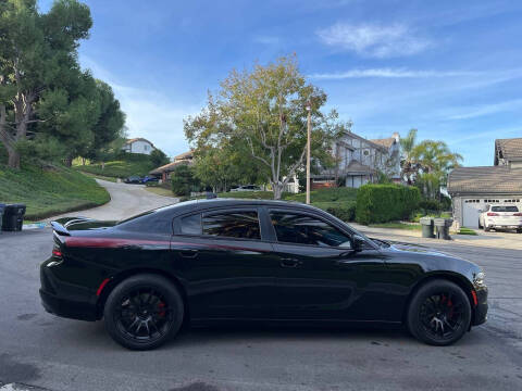 2016 Dodge Charger SXT