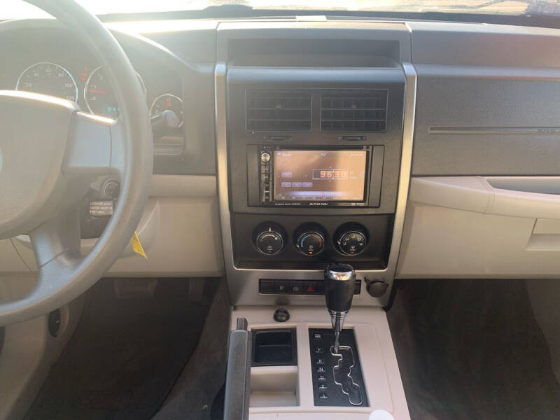 2008 Jeep Liberty Sport