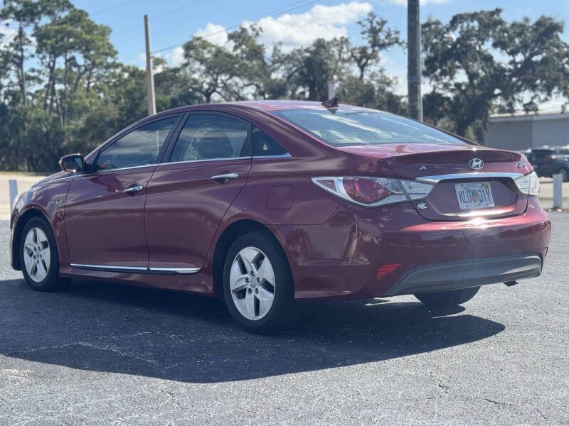 2011 Hyundai Sonata Hybrid