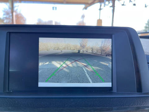 2018 BMW 3 Series 330i xDrive