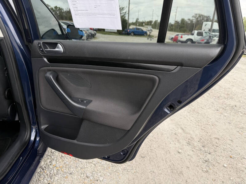 2013 Volkswagen Jetta SportWagen SE PZEV