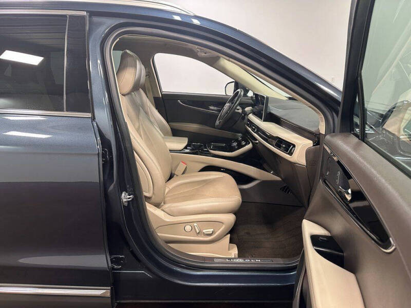 2022 Lincoln Nautilus Reserve