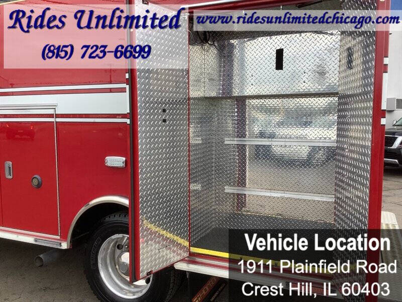 2015 Freightliner M2 106