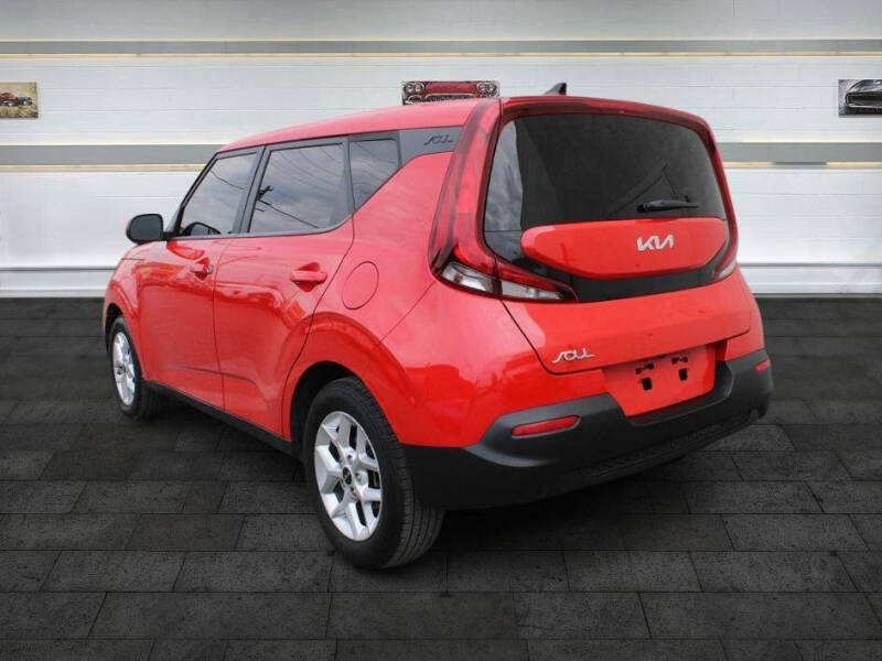 2022 Kia Soul LX